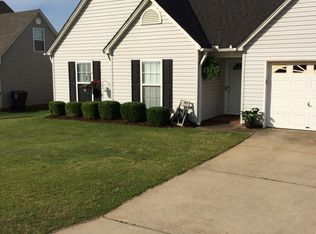 129 Fawnbrook Dr, Greer, SC 29650