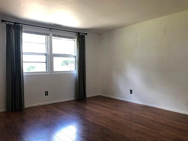 2443 Paseo Rd — Photo 9