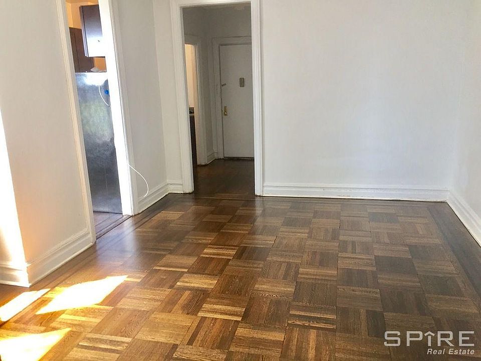 2nd image of 1417 Avenue K APT 4F