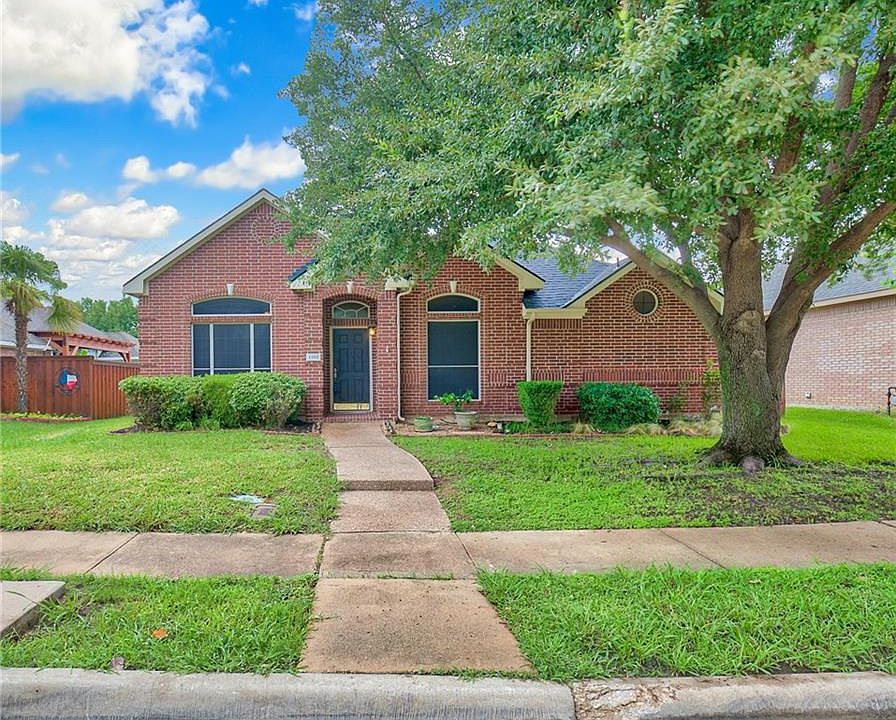 1st image of 1161 Valley Oaks Dr