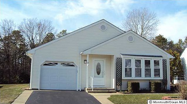 1st image of 81 Birchwood Drive