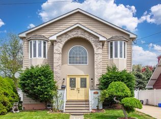 12-31 Roosevelt Pl, Fair Lawn, NJ 07410