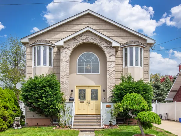 12-31 Roosevelt Pl, Fair Lawn, NJ 07410