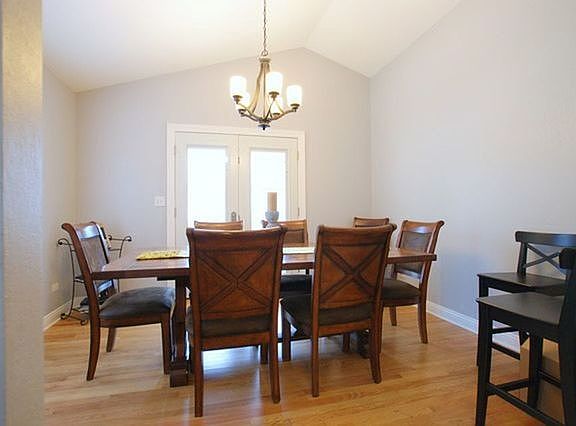 4th image of 1442 Garnet Ct