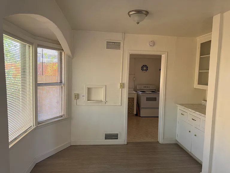 1111 Strand Pl #C — Photo 6