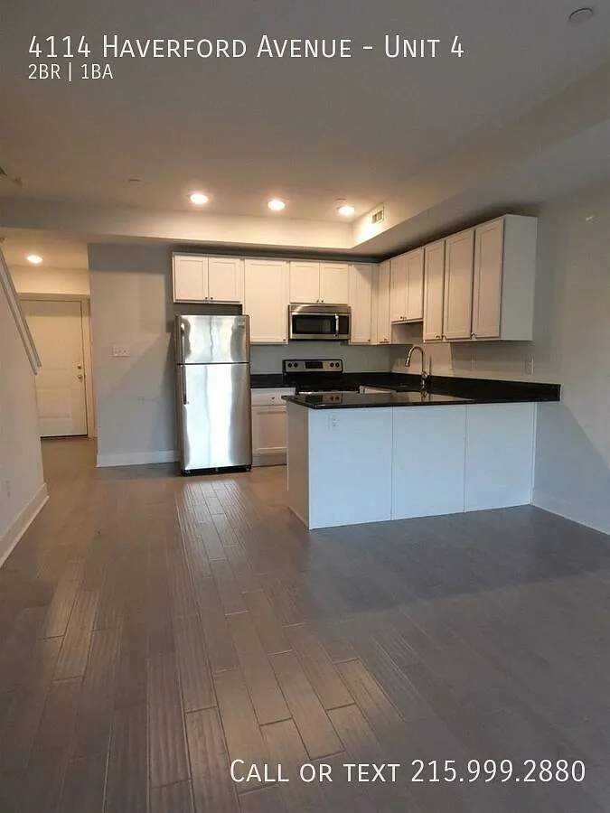 Two Bedroom Apartment in West Powelton — Photo 3
