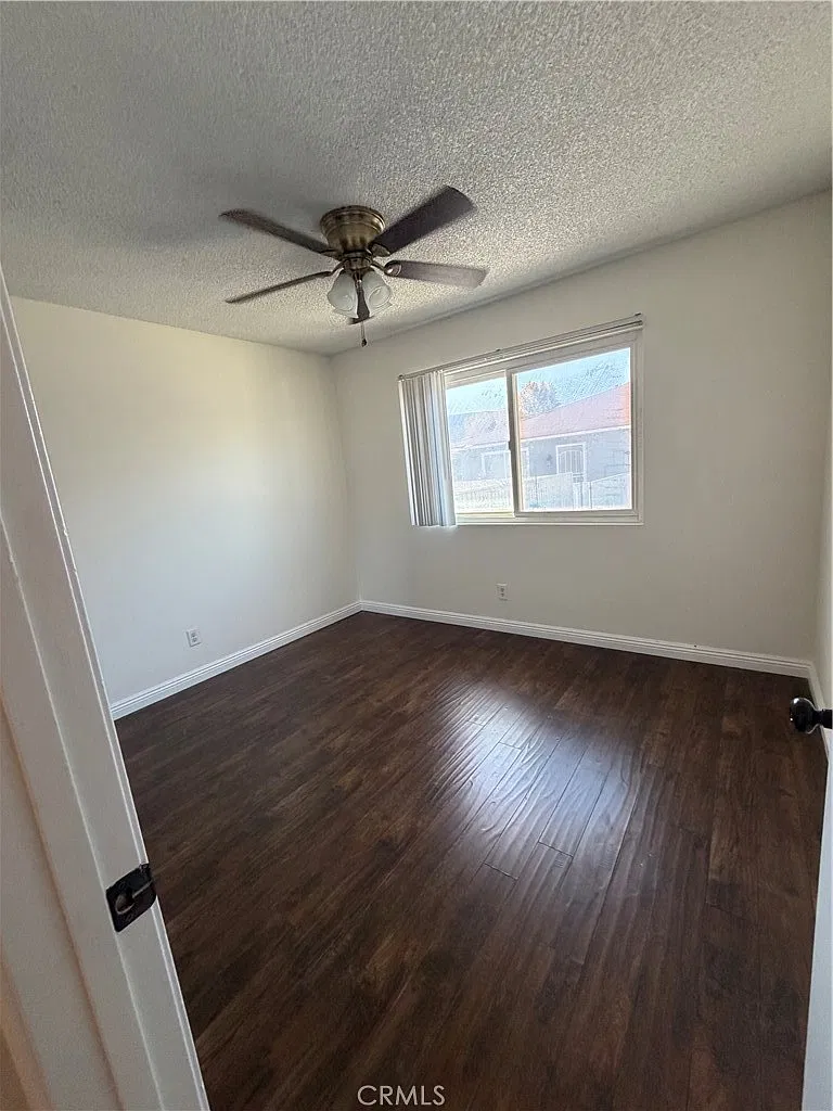 2 bed, 834 sqft, $2,600 — Photo 4