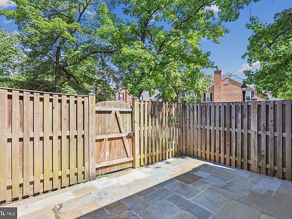 3rd image of 2510 S Arlington Mill Dr #1-A