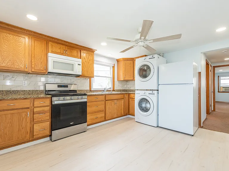 75 Star Lake Rd #2 — Photo 13