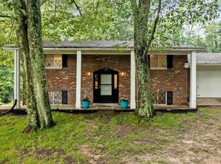 2165 Outer Lake Rd, Princeton, IN 47670