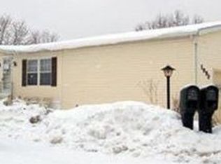 1092 Sagramore Dr S, Streetsboro, OH 44241
