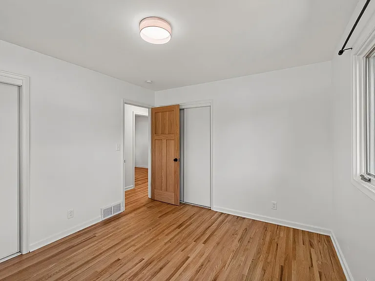2036 Coral Ln — Photo 18