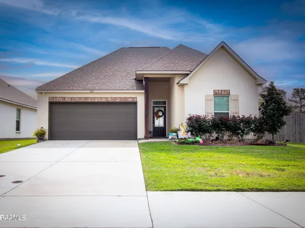 200 Sparrowhawk St, Broussard, LA 70518