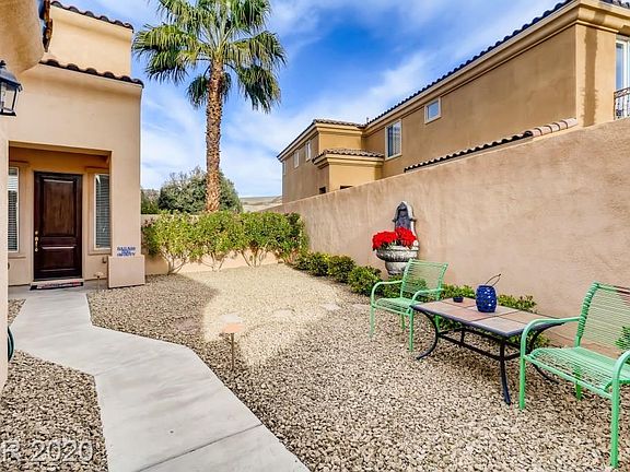 2nd image of 1135 Casa Palermo Cir