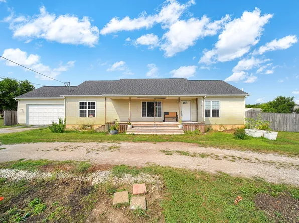 3020 Carson Hwy, Adrian, MI 49221