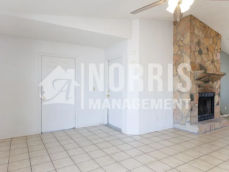 9254 W Pineveta Dr — Photo 17