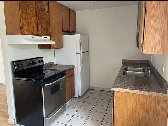 5th image of 1506 Market Ave APT 4