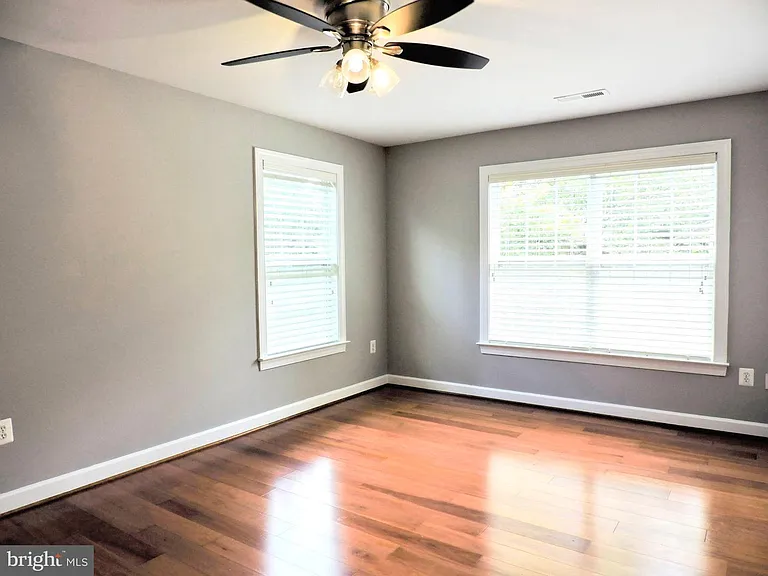 7351 Nicole Marie Ct — Photo 22