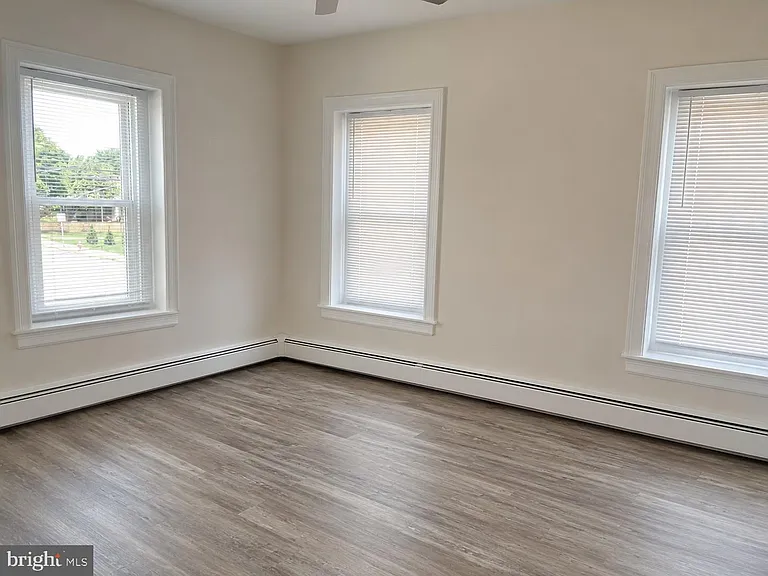 103 Main St #2 — Photo 8