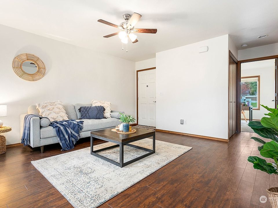 1692 Lexi Loop Lynden WA Zillow