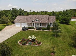 5169 Baker Rd, Salem, IL 62881