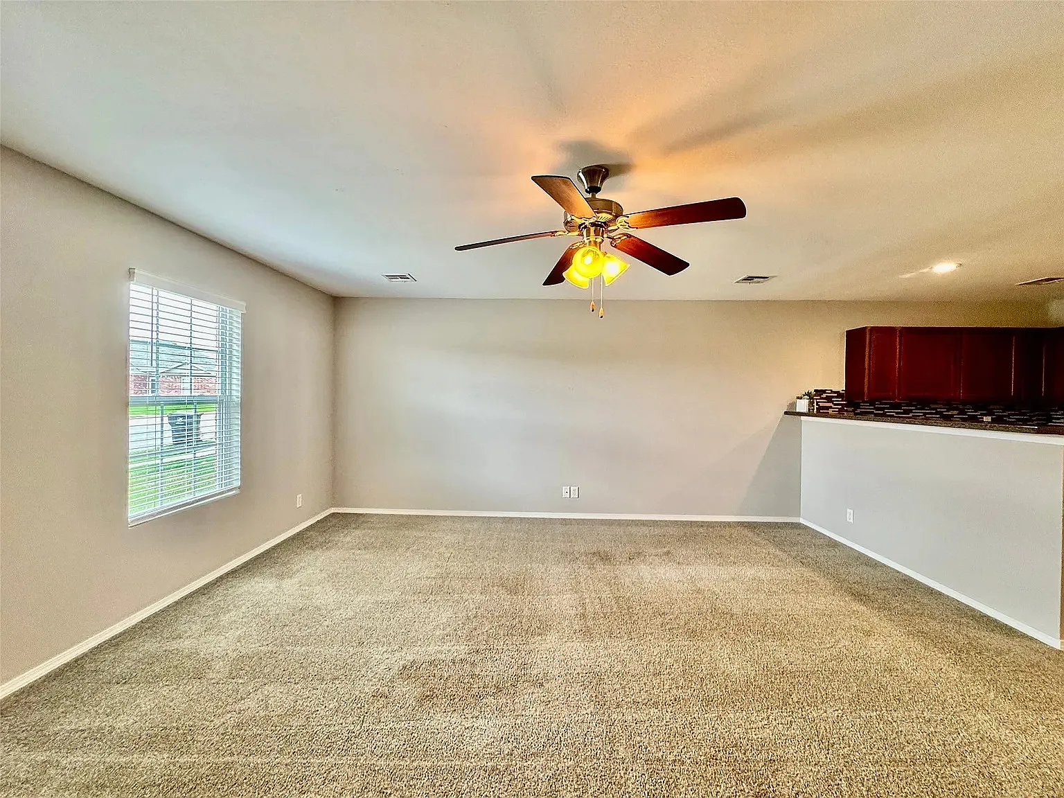 2 bed, 1166 sqft, $1,300 — Photo 3