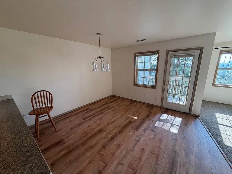 8353 N Village Dr — Photo 12