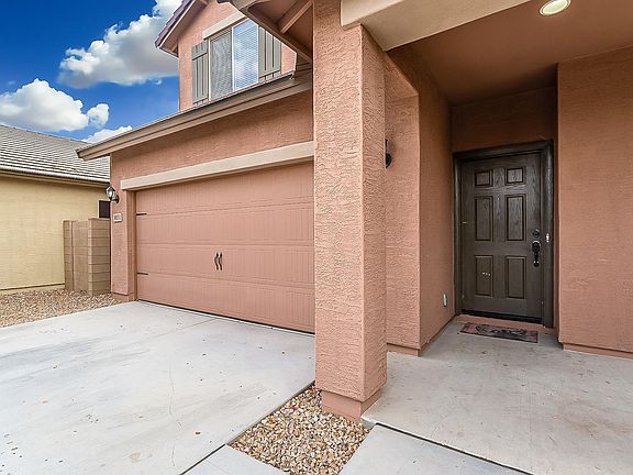 3rd image of 30211 N Oak Dr
