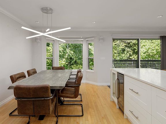 5th image of 3634 Garibaldi Dr #26