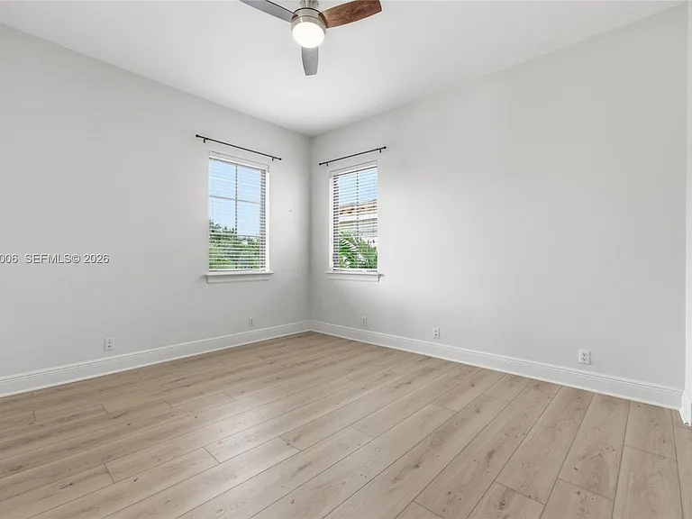 9564 Exbury Ct — Photo 31