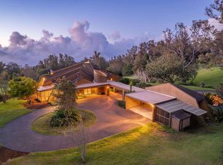 2450 Piiholo Rd, Makawao, HI 96768