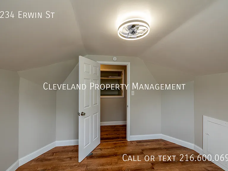 5234 Erwin St — Photo 22
