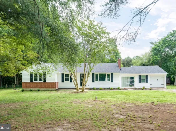 48 Hessey Ln, Chesapeake City, MD 21915