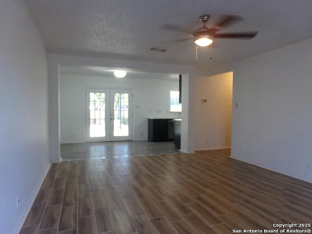 2422 Buffalo Pass Dr — Photo 3