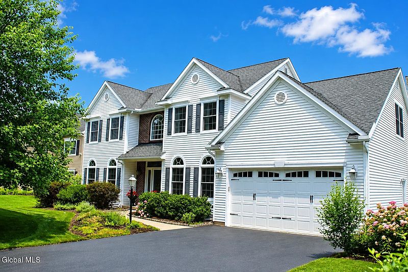 2nd image of 706 Penney Lane