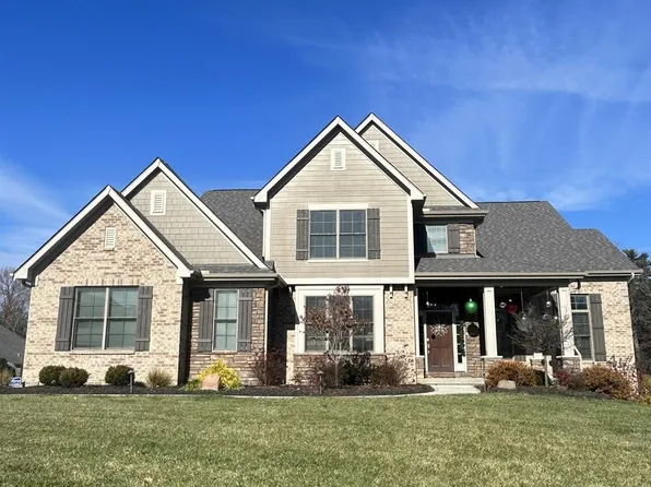 8010 Parkside Lake Dr, Cincinnati, OH 45255
