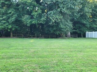 10 Esperanza Dr, Lexington Park, MD 20653