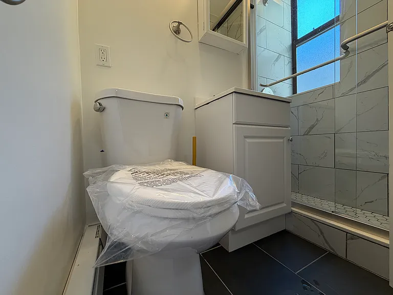 81 Park Dr #1 — Photo 3