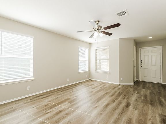 5th image of 282 Cordero Dr