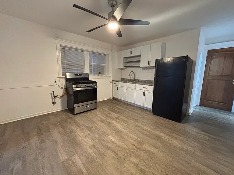 1058 N Kedzie Ave #G — Photo 6