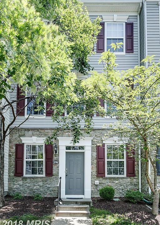 1st image of 21786 Kelsey Sq