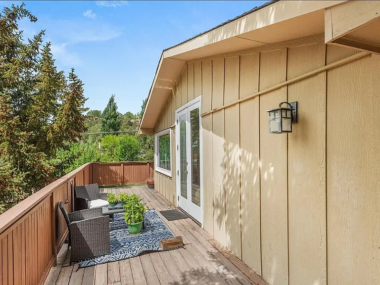 112 E Hillside Dr #2 — Photo 22