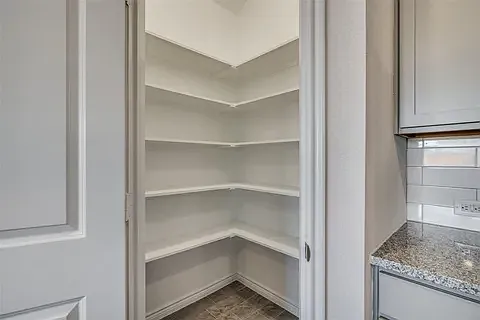 10423 Fountain Gate St — Photo 18