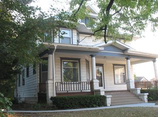 140 N 42nd St APT 1, Omaha, NE 68131