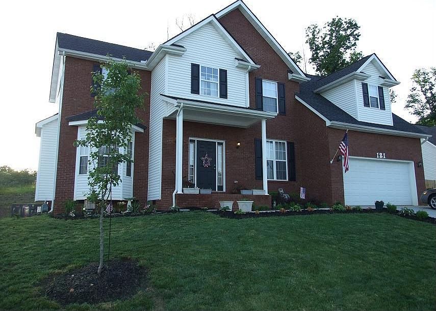 1st image of 121 Yorkwood Ln