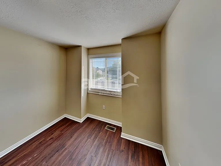 1495 N 2325 W — Photo 20