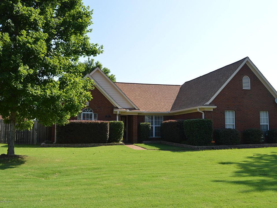 1st image of 1644 Greencliff Dr
