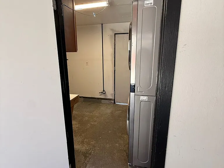 425 N 7th St — Photo 19