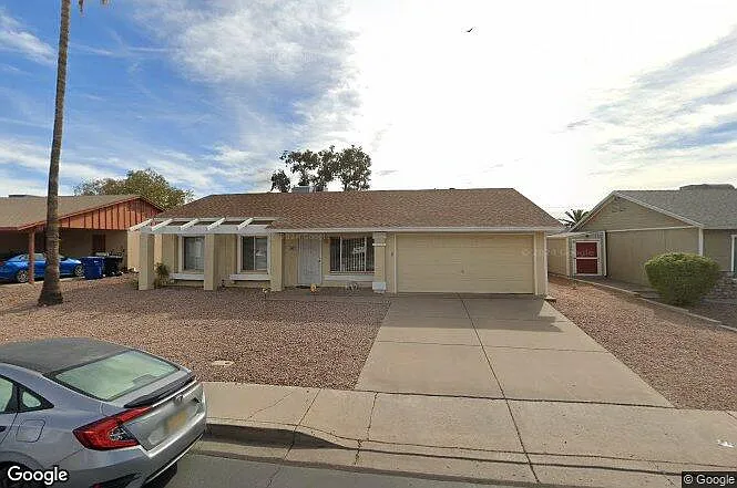 655 W Pampa Ave — Photo 9