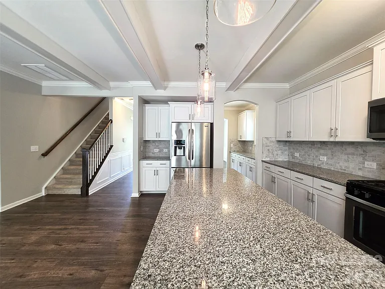 2053 Pine Siskin Ct — Photo 7